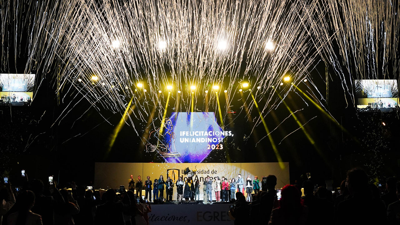 Distinciones entregadas a nuestros egresados en la ceremonia de grado 2023-2